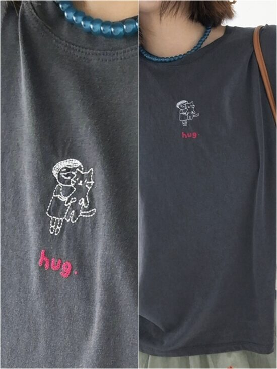 HUG TEE (CHARCOAL GREY)