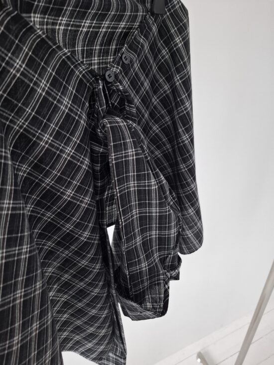 SHI WRAP SKIRT